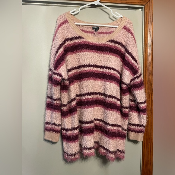 Torrid stripped Sweater - Picture 1 of 3